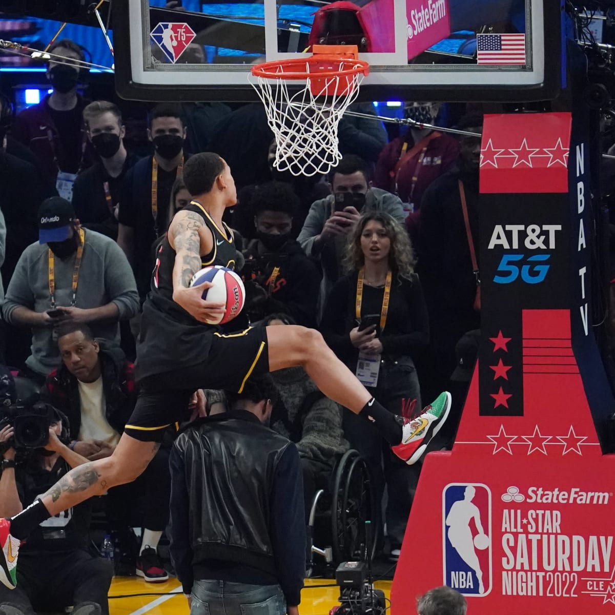 Juan Toscano-Anderson Becomes First Player of Mexican Descent to Win NBA  Title