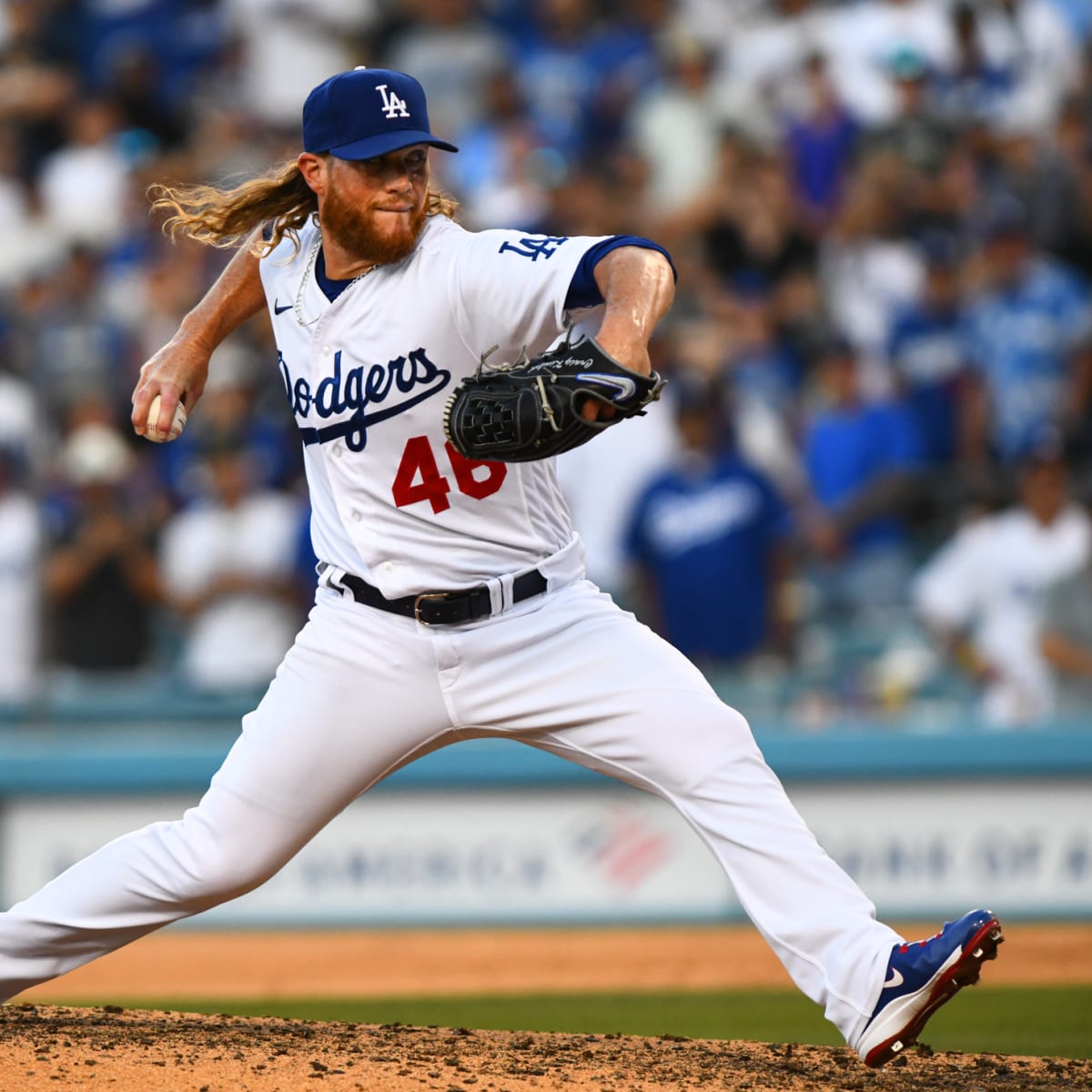 Kimbrel looks like old self in getting first save with White Sox