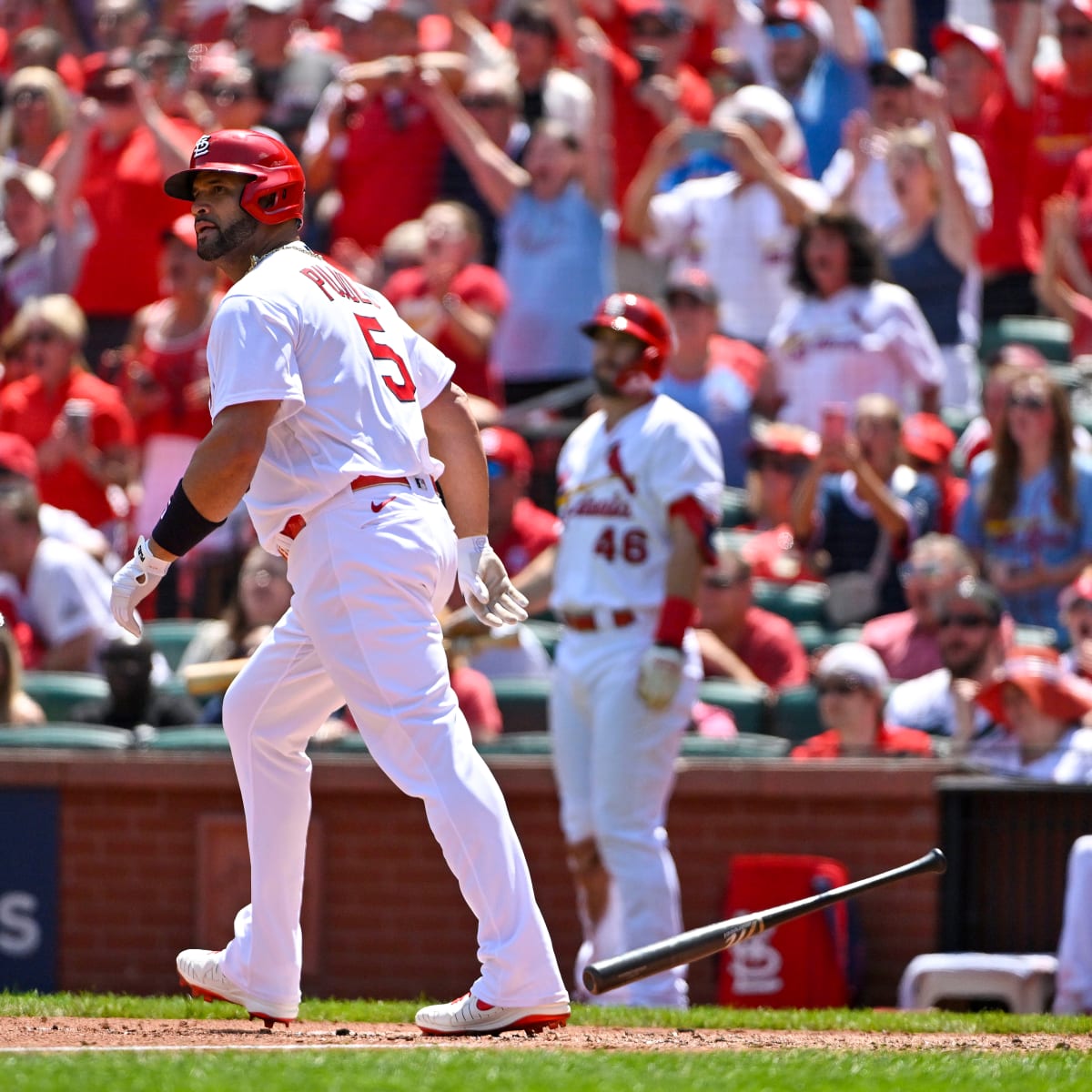 For Albert Pujols, 700 - or more - home runs would bring spotlight