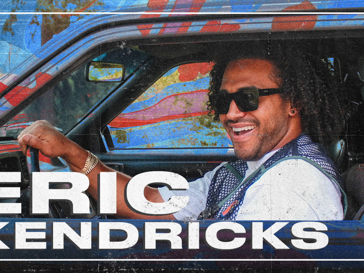 Tried something new with this 3D Artwork of Eric Kendricks! Gearing up for  bigger and better stuff, even got some metal flakes in the decal :) :  r/minnesotavikings