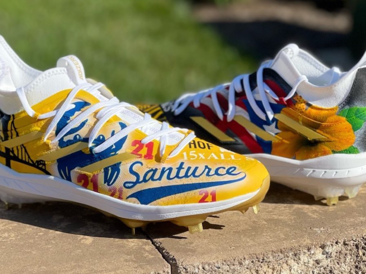 What Pros Wear: Roberto Clemente Commemorative Boost Icon 2 Cleats