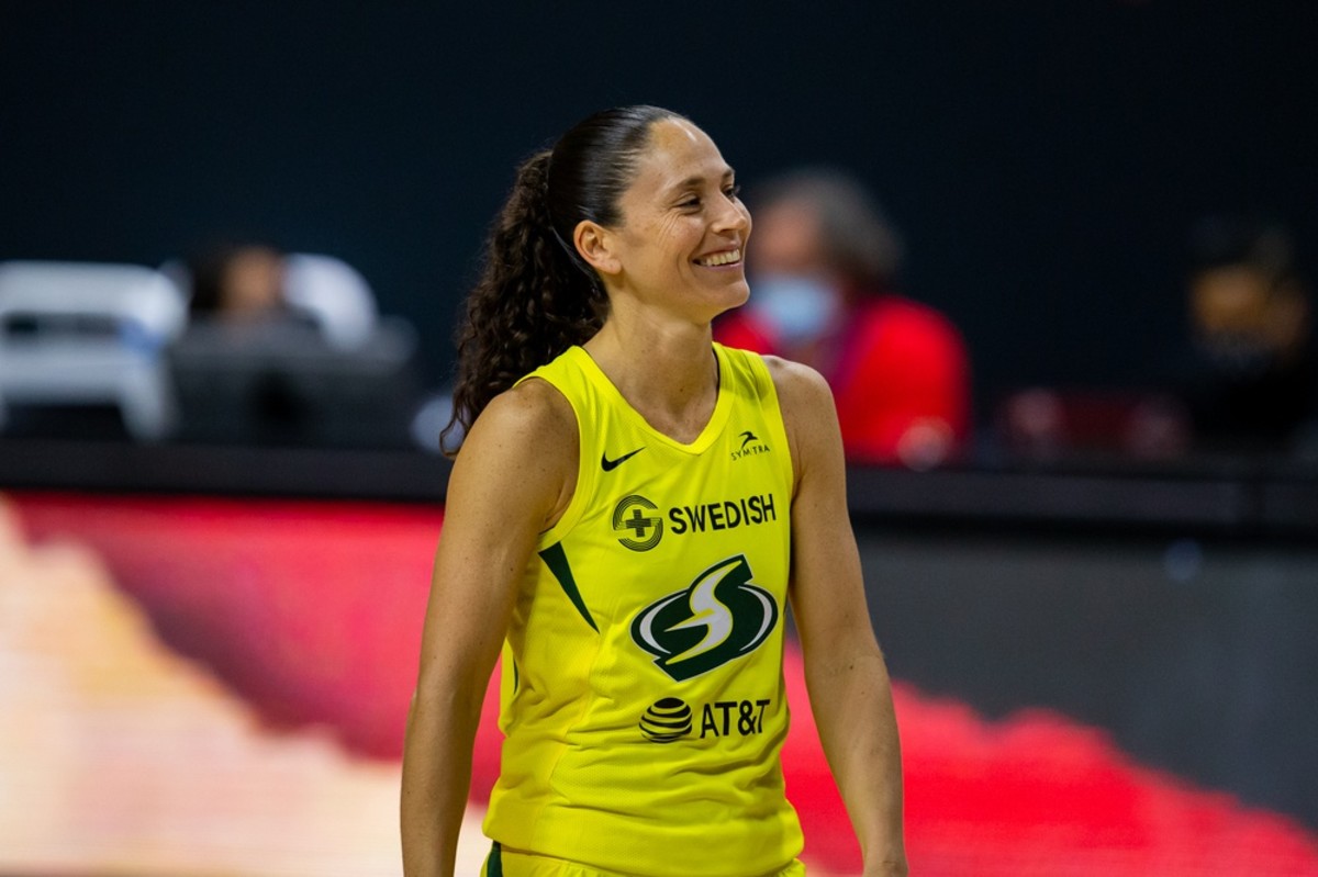 WNBA Stars Deliver Powerful Message with Glossier Campaign En Fuego